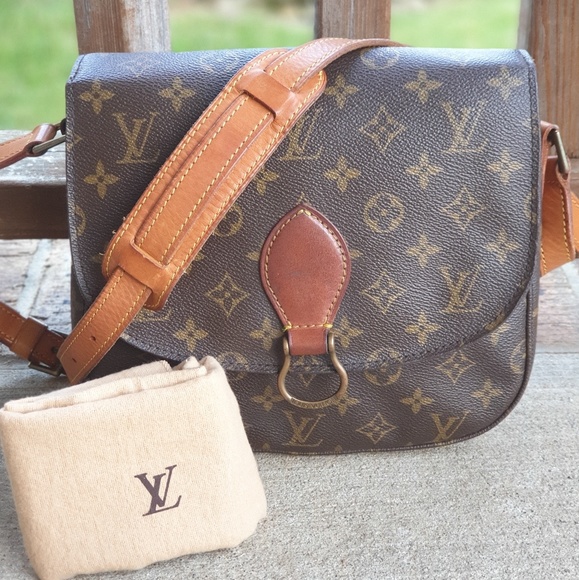 Louis Vuitton Handbags - Louis Vuitton Auth Saint Cloud GM
